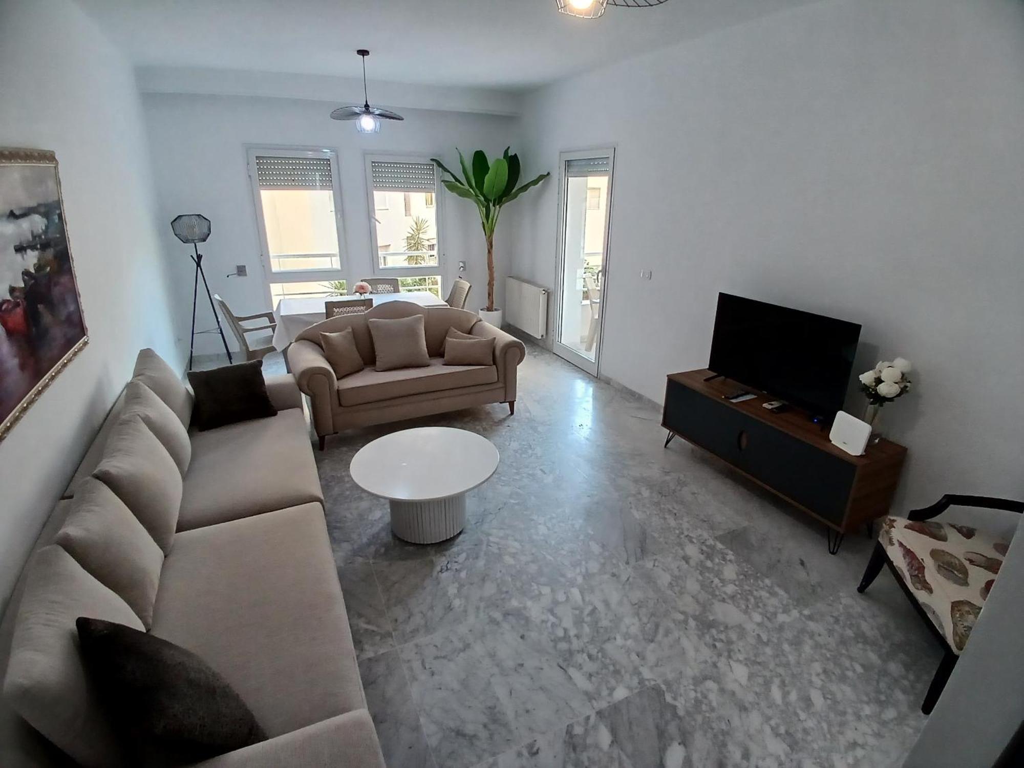 Zen 2 With 3 Bedrooms Apartment *